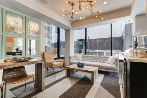 Pike's Market Condos by Barsala Seattle (WA)