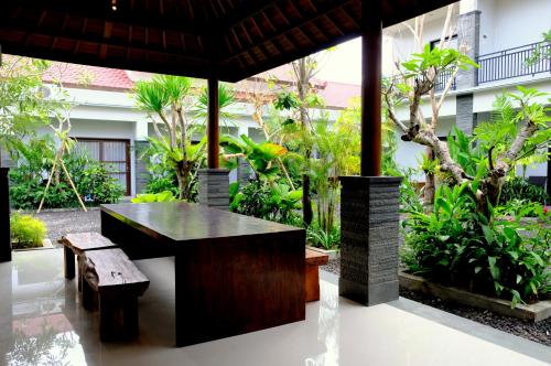 The New Moon Seminyak 2
