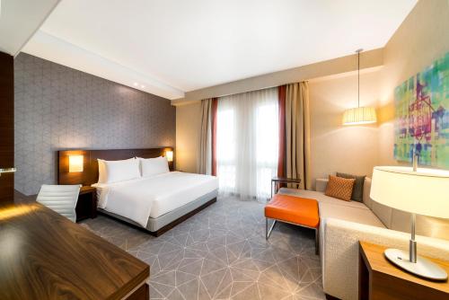 Hyatt Place Dubai Wasl District