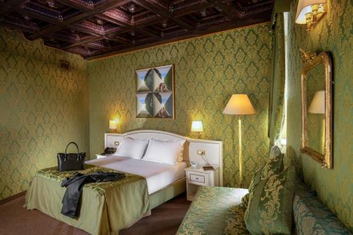 Residenza Canova Tadolini Luxury Rooms & Suites - main image