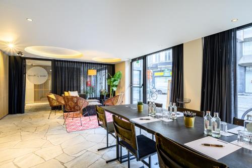 PREMIER SUITES PLUS Antwerp - image 11