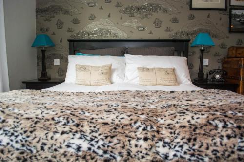 Beachlands Hotel - main image