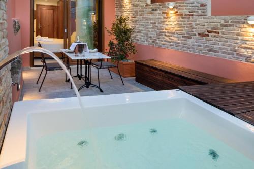  Vener Luxury Suites in Chania