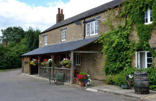 The Highwayman Hotel 5