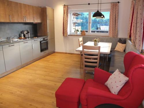 مطبخ, Apartment Haus Dahoam in Alpbach
