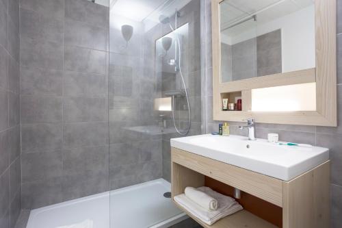 Double or Twin Room with Spa Access