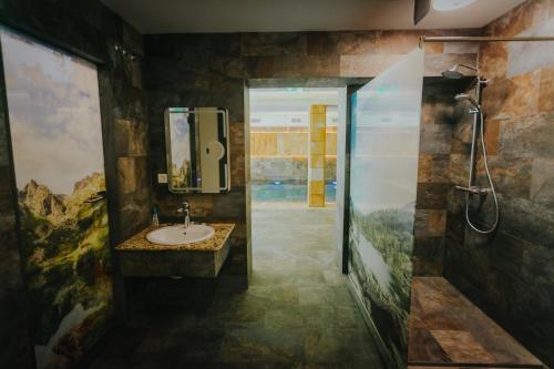 Lostrita - Pastravarie Hotel & SPA - image 13