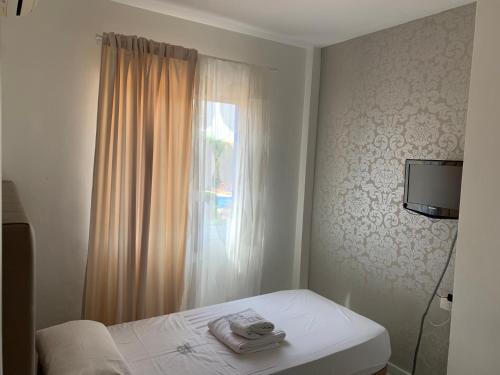 TGSH SUITES BANUS