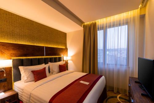 Ramada Hotel & Suites by Wyndham Yerevan