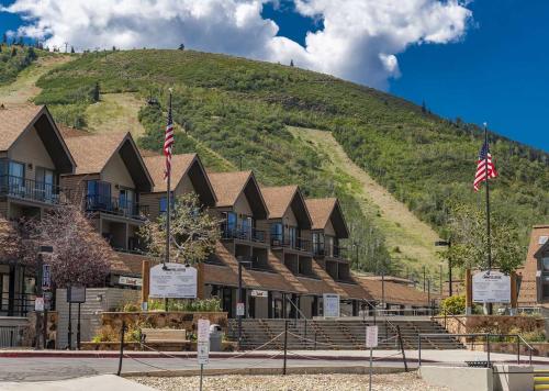 The Lodge at the Mountain Village - Accommodation - Park City