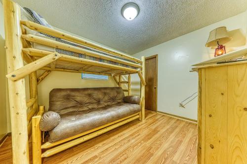Smoky Bear Hideout - image 2