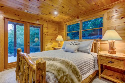 Moonshine View in Blue Ridge, USA