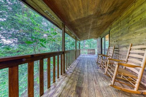 Smoky Bear Hideout Sevierville Tennessee