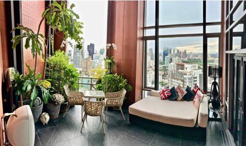 Luxury PH 5 BR BTS Ploenchit Luxury PH 5 BR BTS Ploenchit