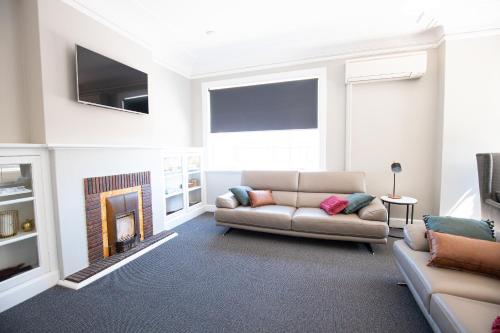 Horse and Jockey Hotel Homebush - image 11