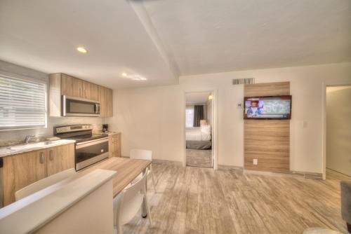 Facilities, Riverside Apartments By The Beach in Fort Lauderdale (FL)