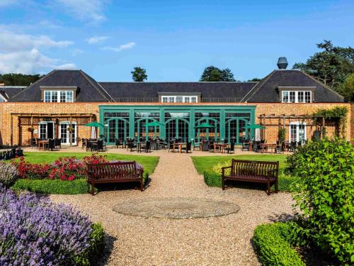 Mercure Warwickshire Walton Hall Hotel & Spa