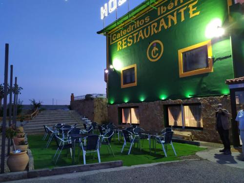 Hostal Catedritos Ibéricos A-5 Km 154 A 5 KM DE OROPESA A 1 KM DE HERRERUELA DE OROPESA