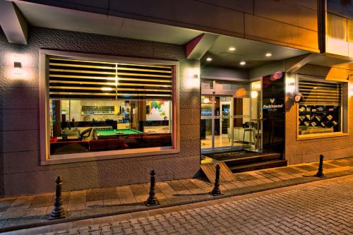 Parkhouse Hotel & Spa - image 7