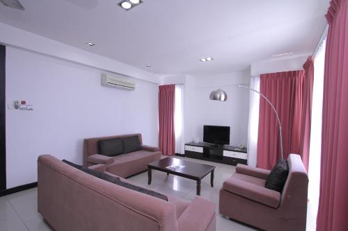 Likas Square - KK Apartment Suite