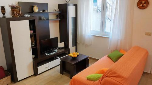 Apartment Mario - image 2