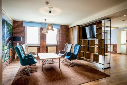 gedeelde lounge/tv-ruimte, Park Hotel Diament Zabrze - Gliwice in Zabrze