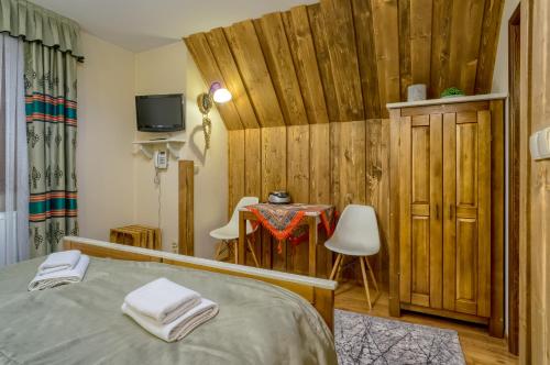 Willa Silene - góralska muzyka na żywo, blisko Term i wyciągów narciarskich thumbnail