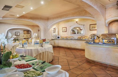 Colonna Resort - image 11