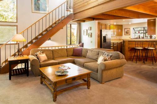 

Snowflower #44 - Two Bedroom Loft Condo