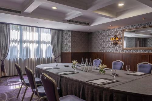 Clontarf Castle Hotel - image 9