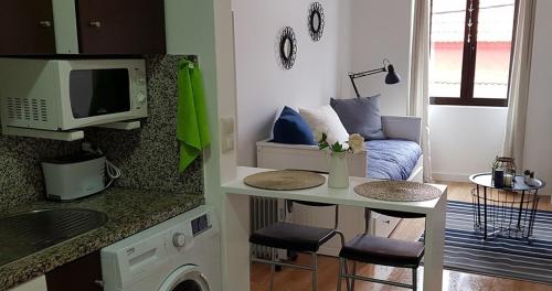  Joli Studio dans quartier typique Gaia\Porto in Vila Nova de Gaia
