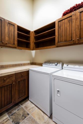 Silver Star #703 - 3 Bed TH photo
