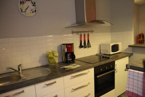 REPUBLIQUE Centre Room Type - One-Bedroom Apartment