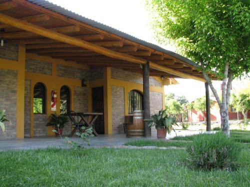 A szálláshely kívülről, La Posada Del Jamón (La Posada Del Jamon) in Vista Flores