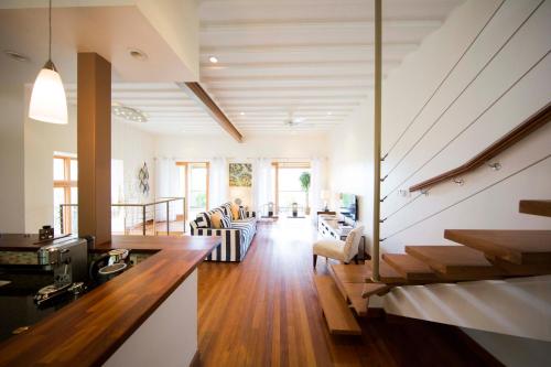 ZenBreak-Hillside Villa #5