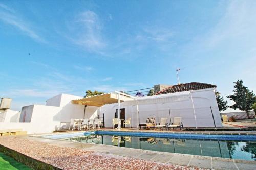 Villa with Sauna Hamman&pool in Seville
