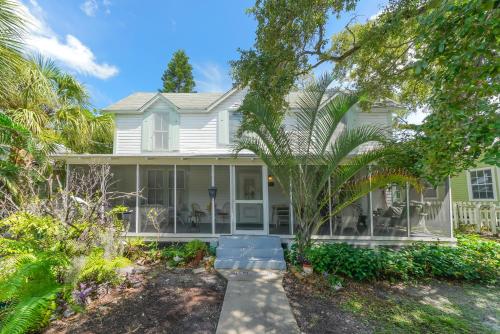 Historic home in downtown, Built in 1911 in Sarasota, USA