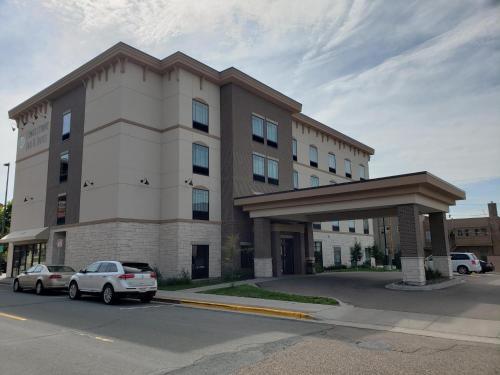 Cobblestone Inn & Suites - Menomonie/UW-Stout