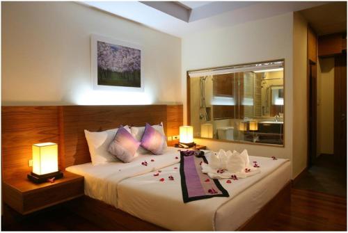 . Baan Saikao Plaza Hotel & Service Apartment