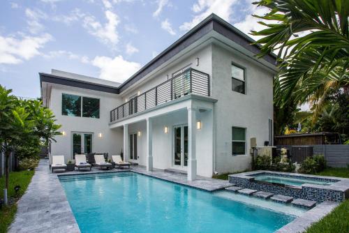 CASA HERMÈS Wilton Manor - Gay Guesthouse (CASA HERMES Wilton Manor - Gay Guesthouse) in วิลตันแมเนอร์
