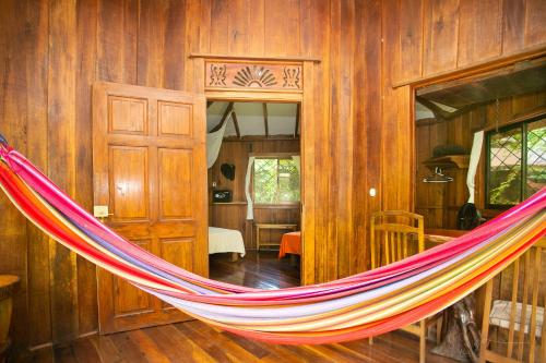 Bungalows Ache Cahuita in กาอุยตา