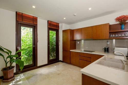 Deluxe Villa image 5