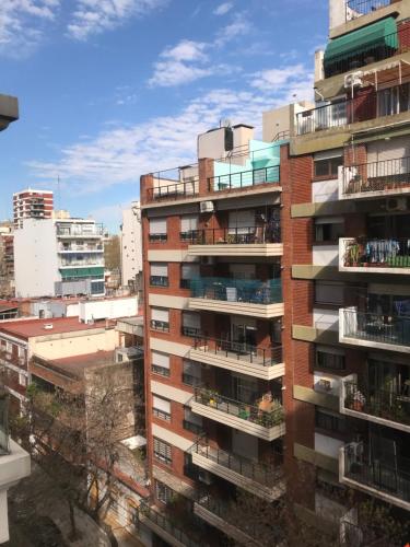 Apartamento Bulnes y Calle Corrientes, Buenos Aires (fotografie 9)