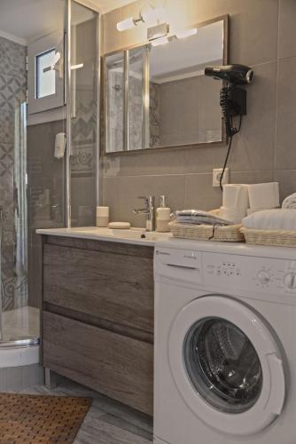  Mastiha Villas in Town in Chios