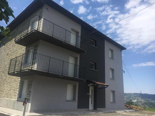 B & B Pratopiano 1