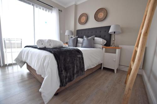 Apartment Dolphin House