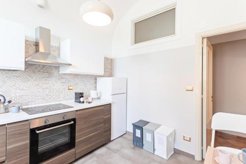 Catania City Center Apartment - image 7