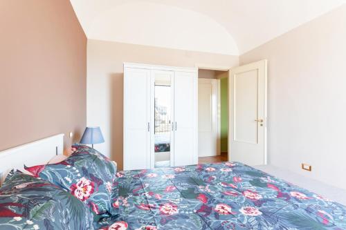 Catania City Center Apartment - image 2