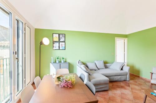 Catania City Center Apartment - image 8