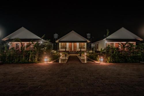 Exotica By The Sea